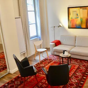 1-bedroom-flat-in-central-marais.fr-paris.fr/